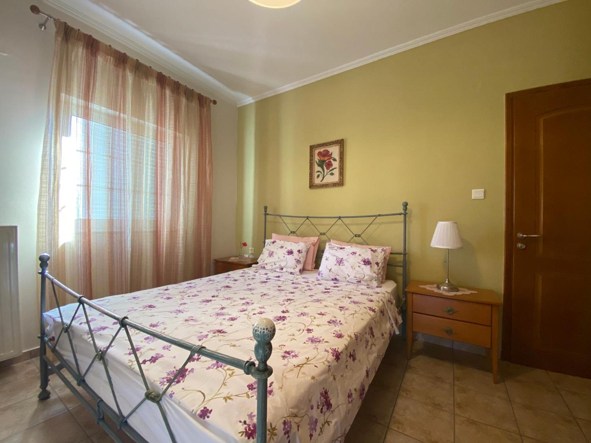 Cozy & Quiet City Apartment Trikala  Exterior photo